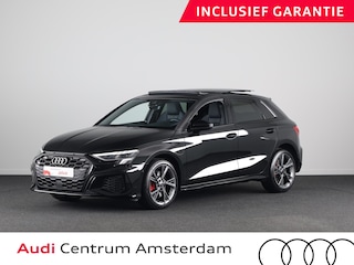 Audi A3 Sportback 45 TFSI e S-Line Competition 245 pk Plug in Hybrid  | Panoramadak | Parkeersensoren (Park assist) | Achteruitrijcamera | | Verlengde garantie | Navigatie