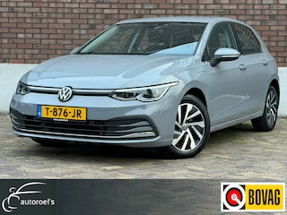 Volkswagen Golf 1.4 eHybrid Style / 204 PK / Camera / Comfort-Winter-Multimedia PAKKET / NAVI / 1e Eigenaar / NED-Golf