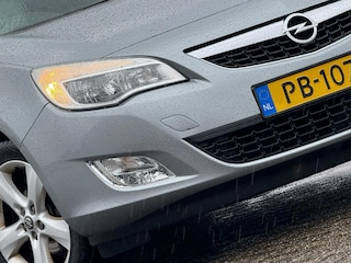 Opel Astra 1.4 Turbo Edition - Silver Lake - Clima/Cruise/LMV - Keurig