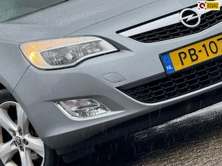 Opel Astra 1.4 Turbo Edition - Silver Lake - Clima/Cruise/LMV - Keurig