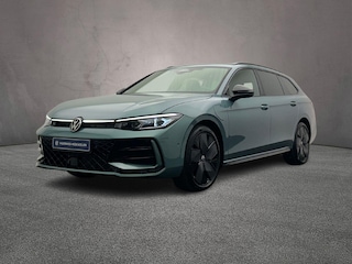 Volkswagen Passat Variant R-Line Edition 1.5 TSI eHybrid 272pk DSG Automaat Trekhaak, Black Style, Panoramadak, Lederen bekleding, Navigatie, Adaptive cruise control
