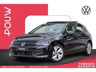 Volkswagen Golf 1.5 eHybrid 204pk Life Edition | Panoramadak | Achteruitrijcamera | Adaptive cruise
