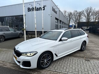 BMW 530e M-sport 2021 BTW *Pano *Adaptive *Leer *Laser *360gr Camera