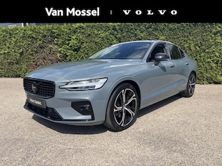 Volvo S60 B4 Ultimate Dark | Pano dak | Elektrische stoelen | Harman kardon | Trekhaak | Stuur en stoel verwarming |