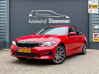 BMW 3-serie Touring 318i Executive | Trekhaak | Stoelverw.