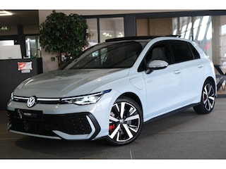 Volkswagen Golf 8.5 1.5 eHybrid GTE 272PK Facelift Pano Volleder 360Cam Trekhaak Keyless ACC Navi
