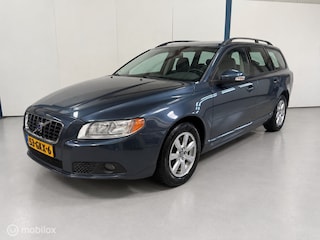 Volvo V70 2.5T Momentum NL-AUTO / DEALER HISTORIE