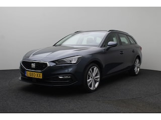 Seat Leon Sportstourer 1.5 TSI Style 2021 NAP | Carplay | Trekhaak | Cruise control | Climate control | Bluetooth | DAB+ | Lichtmetaal 18 inch | PDC | LED | Keyless