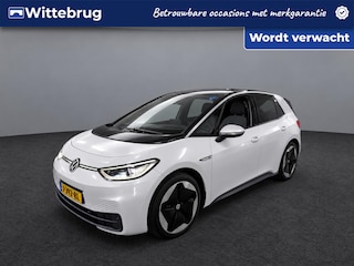 Volkswagen ID.3 First Max 58 kWh / Pano / Navigatie / Camera / LED / Lichtmetaal 20 inch / App connect /