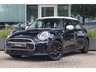 Mini Cooper 5-Deurs (f55) 1.5 Camden 136pk | Automaat | Climate | Sfeer | Sensoren | Carplay | Navi | Cruise