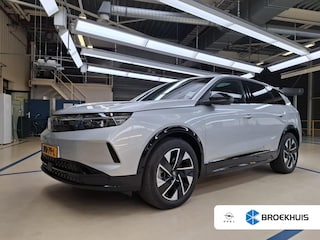 Opel Grandland Electric Business Edition 97 kWh LONG RANGE / 8 JAAR GARANTIE!! / SOH 100% / Navigatie / 360 Camera / Matrix LED / Panorama / Hi-Fi / Keyless / Parkeersensoren / Stuur -en Stoelverwarmd / Elektr. Achterklep