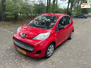 Peugeot 107 1.0-12V XR
