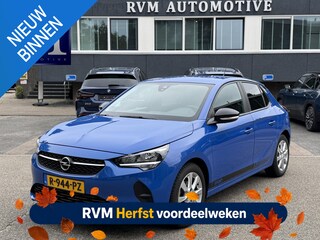 Opel Corsa 1.2 Edition Sport VAN €13.900,- VOOR €12.440,- | UW HERFSTVOORDEEL: €1.460,- | CAMERA | APPLE CARPLAY & ANDROID AUTO | CRUISE CONTROL | PDC | OPEL DEALER ONDERHOUDEN | ORIGINEEL NEDERLANDSE AUTO | ALL-SEASON BANDEN