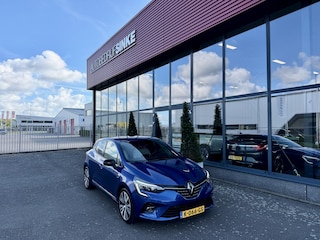 Renault Clio 1.6 E-Tech Hybrid 140 Initiale Paris NAVI ECC CRUISE