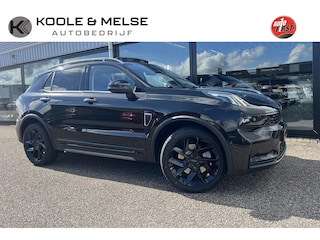 Lynk & Co 01 1.5 261pk PHEV 7DCTH , BLACK EDITION , PANODAK , ADAPTIVE CC , CARPLAY