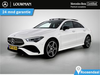 Mercedes-Benz CLA 250 e AMG Nightpakket | Panoramadak | Trekhaak | Sfeerverlichting | CarPlay | Keyless Go | Stoelverwarming | Inclusief 24 maanden Mercedes-Benz Certified garantie voor Europa.