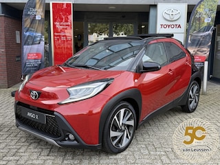 Toyota Aygo 1.0 VVT-i MT Envy CABRIO KEYLESS PARK-SENSOREN STOELVERWARMING APPLE/ANDROID LM-VELGEN 18"