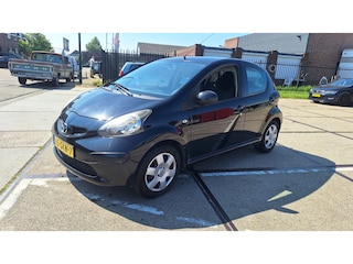 Toyota Aygo 1.0-12V +