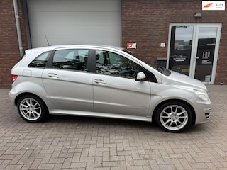 Mercedes-Benz B-klasse 180 Business Class|AUTOMAAT|NIEUWE APK|AIRCO
