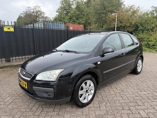 Ford Focus 1.6-16V Trend 5 Drs Airco/Sony/Stoelverw/LMV