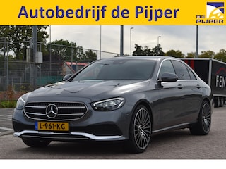 Mercedes-Benz E-klasse 200 Exclusive Line ,BOEKJES,NAP EN ONDERHOUDSHISTORIE