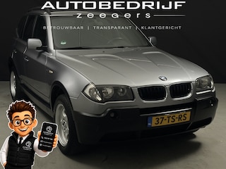 BMW X3 2.0i Business Line *Navi*AC*