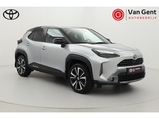 Toyota Yaris Cross 1.5 Hybrid Launch Edition | Panoramadak | Trekhaak | Matrix LED | Leder | Head-up display | Dodehoek detectie | JBL | Stoel-/stuurverwarming | Apple Carplay / Android Auto | Parkeersensoren voor/achter | 18 inch