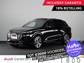 Audi Q6 e-tron S edition performance 100 kWh 306 pk | SOH 99,50% | Verlengde garantie | Navigatie | Warmetepomp | Panoramadak | Trekhaak (wegklapbaar) | Lederen bekleding | B&O Soundsystem | Rondomzicht camera | Head-up display | S-Line |