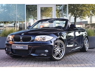BMW 1-serie (e87) 2.0 120I M-SPORT CABRIO I Navi I HarmanKardon I Leder I Stoelverwarming I ZEER NETTE STAAT