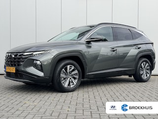 Hyundai Tucson 1.6 T-GDI HEV Comfort / 1e Eigenaar / NL Auto / Trekhaak 1650 KG / All Seasonbanden / Adaptive Cruise Control / Climate Control / Stoelverwarming / Achteruitrijcamera / Fabrieksgarantie t/m 01-2028 /