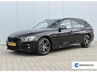 BMW 3-serie Touring 330i xDrive High Executive / 252PK / AWD / Navigatie / Parkeersensoren Voor & Achter / Elektrische achterklep / Stoelverwarming voor / LMV / Historie aanwezig / 1ste Eigenaar 5 jaar in NL / 1800KG Trekgewicht / BMW Led lampen /