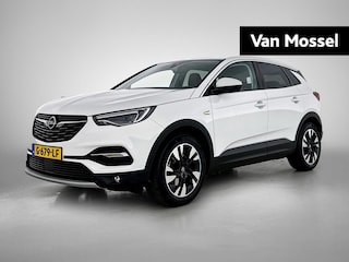 Opel Grandland X 1.2 Turbo Business Executive