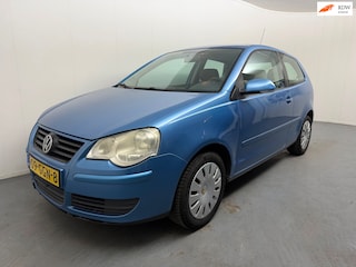 Volkswagen Polo 1.4-16V Comfortline # Airco # Groot scherm # 4 nw banden # Nap