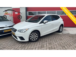 Seat Ibiza 1.0 TSI Style Business Intense CAMERA / CARPLAY / NAVI / CLIMA / PDC / BLUETOOTH / CRUISE / NL-AUTO