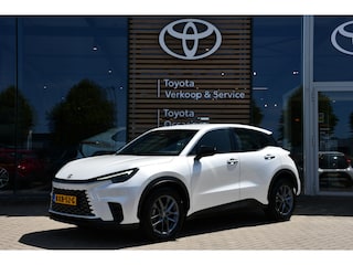 Lexus LBX Business Line 2WD Limited Automaat 136pk | Dodehoekdetectie | Stoelverwarming | Draadloze telefoonlader |