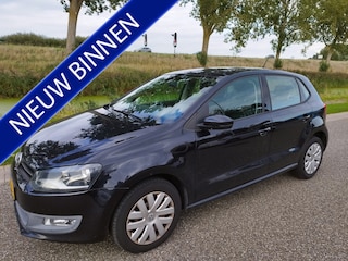 Volkswagen Polo 1.4-16V Comfortline ** 5 drs ** Airco ** ZEER NETJES **