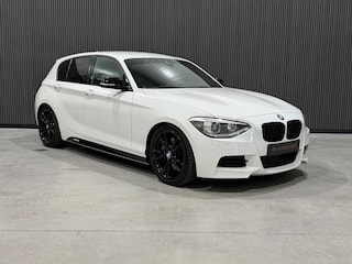 BMW M135i xDrive Exe M Sport / H&K Audio / Xenon / Navi / Cruise / PDC