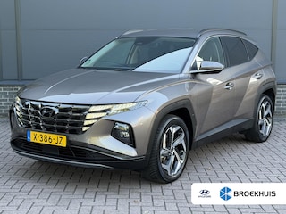 Hyundai Tucson 1.6 T-GDI PHEV Comfort Smart 4WD / Dealer Onderhouden / Trekhaak / SOH 100% / 1350KG Trekgewicht / Fabrieksgarantie tot 01-2029 / Stuur & Stoelverwarming / Elektrische Achterklep / Navigatie / Adaptief cruise control / Apple Carplay Android Auto / Krell Audio Systeem / Keyless Entry & Start /