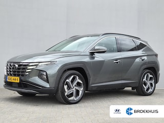 Hyundai Tucson 1.6 T-GDI PHEV Comfort Smart 4WD / SOH 100% / Dealer onderhouden / Fabrieksgarantie tot 06-2027 / Trekhaak afneembaar / Trekgewicht 1350 kg / Stuur- & Stoelverwarming / Achteruitrijcamera / Elektrische achterklep / Adaptief cruise control /
