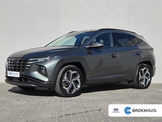 Hyundai Tucson 1.6 T-GDI PHEV Comfort Smart 4WD / SOH 100% / Dealer onderhouden / Fabrieksgarantie tot 05-2027 / Trekgewicht 1350 kg / Stuur- & Stoelverwarming / Achteruitrijcamera / Adaptief cruise control / Apple Carplay Android Auto / Keyless Entry/Start /