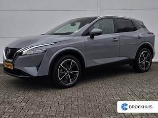 Nissan Qashqai 1.3 MHEV Tekna / NL Auto / Trekhaak 1400 KG / Panoramadak / All Seasonbanden / Half Lederen Bekleding / Navigatie / Elektrische Kofferbak / Adaptive Cruise Control / Climate Control / 360 Graden Camera /