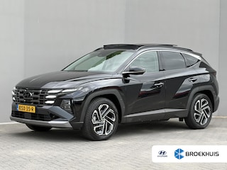 Hyundai Tucson 1.6 T-GDI PHEV Premium Sky 4WD /Accu SoH 100 % / Fabrieksgarantie tot 10-2029 / Panorama schuifdak / Dealer Onderhouden / HUD / Apple Carplay Android Auto / Camera / Elektr. stoelen & klep / Stoelventilatie / Stuur-, stoel- en achterbankverwarming / Stoelverkoeling / 19" LM wielen & All Season banden /