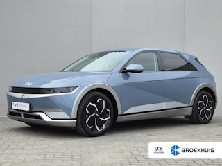 Hyundai Ioniq 5 Connect+ 77.4 kWh / SOH 100% / Dealer onderhouden / Fabrieksgarantie tot 12-2028 / CCS snelladen / All season banden / Elektrische achterklep / Rondomzicht camera / Warmtepomp / Climate control / Stuur- Stoel & Achterbank verwarming / Adaptief cruise control /