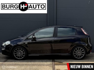 Fiat Punto Evo 1.4-16V Multiair Sport 135PK 5 deurs - ECC - CRUISE CONTROLE - 17" LMV - MIDDENARMSTEUN - SPORT STUUR - EL.RAMEN + SPIEGELS - ESP - NAP - NL AUTO - APK TM 17-01-2027 -
