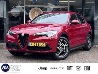 Alfa Romeo Stelvio 2.0 200pk Automaat AWD Sprint | Apple-Android | Parkeercamera | Adaptive Cruise Control
