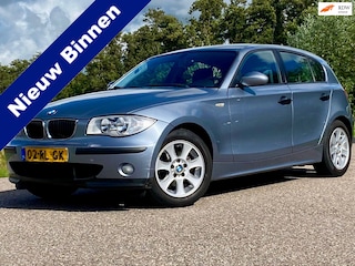 BMW 118i Automaat 5DRS AIRCO Cruise Controle 129PK NAP Goed Onderhouden