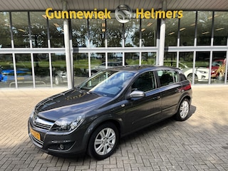 Opel Astra 1.6 Cosmo | AIRCO | BLUETOOTH | CRUISE CONTROL | ISOFIX | LAGE KM-STAND