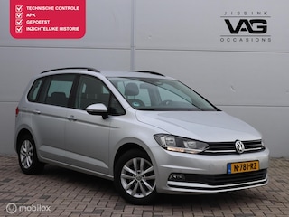 Volkswagen Touran 1.0 TSI Comfortline 7p PDC CarPlay Cruise Clima
