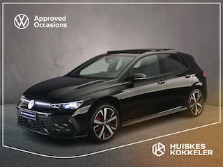 Volkswagen Golf 1.5 eHybrid GTE 272pk DSG Automaat, Trekhaak, Panoramadak, 360 camera, Stoelverwarming, Stuurverwarming, Parkeersensoren, Dodehoeksensoren, Navigatie, App-connect