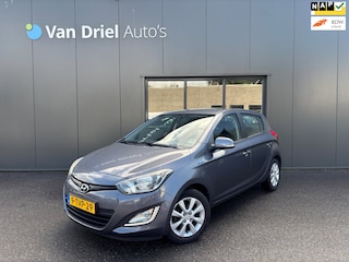 Hyundai i20 1.2i i-Deal / Radio / Airco!